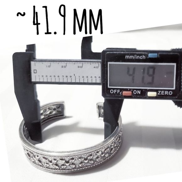 Vintage 925 Sterling Silver Flower embossed Art Deco Cuff Bangle 30 gram - Picture 12 of 13